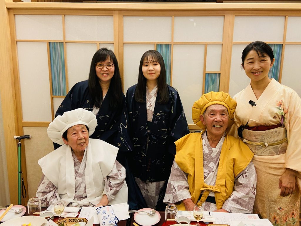 お爺ちゃま泣いちゃった 傘寿 米寿 成人式のお祝い 別所温泉 親子三世代で過ごす宿 中松屋旅館 公式サイト
