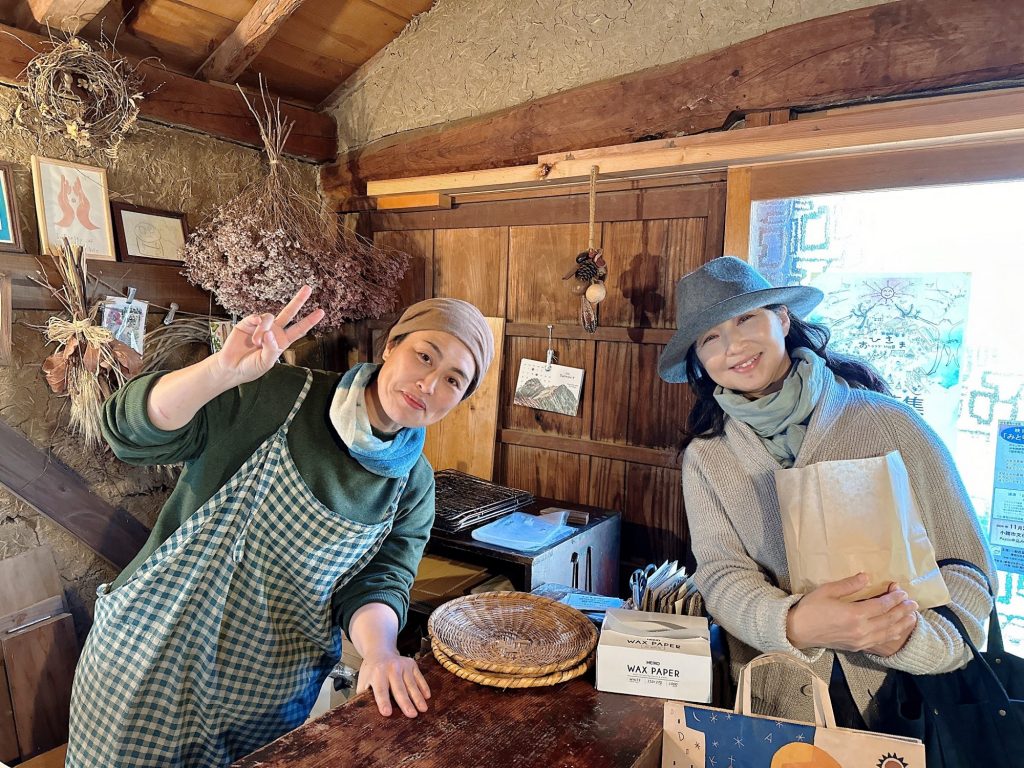 山の中で行列ができる パン屋さん木まま屋さん　残っているかなパン⁉️ メインイメージ画像