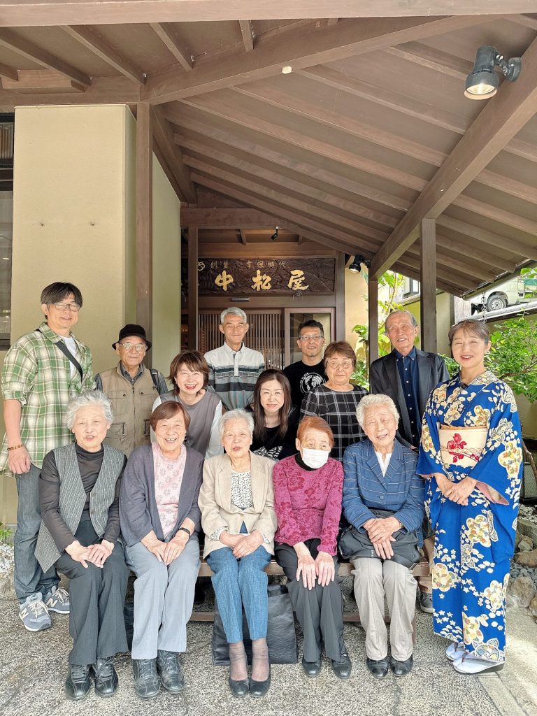 長女さんは91歳 6人姉妹様 今年もお元気にいらっしゃいました! メインイメージ画像