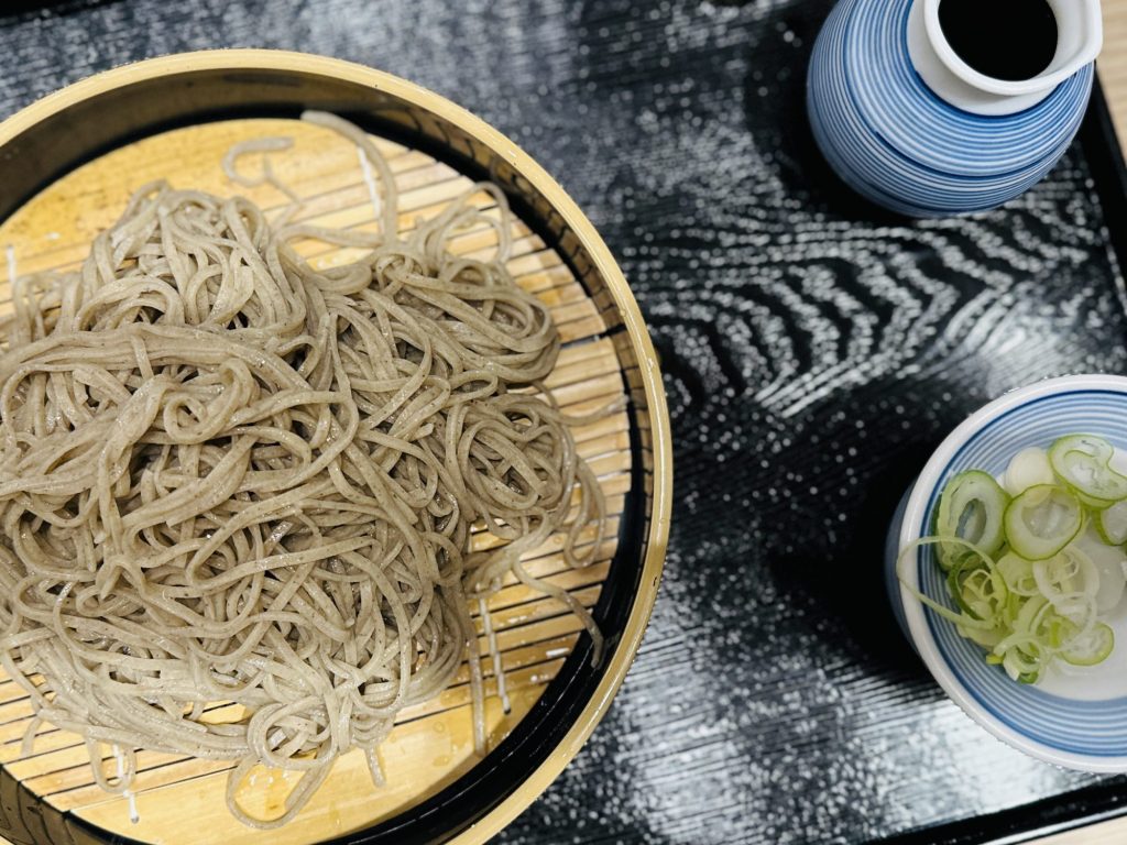 駅ナカのお蕎麦屋さんもナカナカです！そば前 ちくまがわ メインイメージ画像