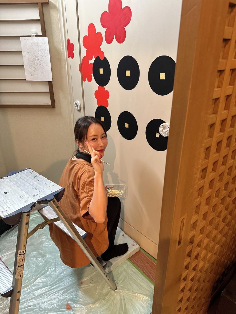 越ちひろさん 降臨✨ 長野県アーティスト 製作中 メインイメージ画像