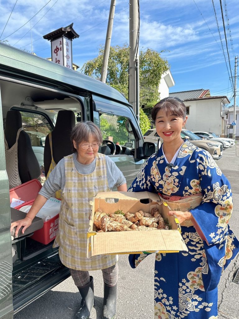 速報！！出ましたーーー！！待望の地元産松茸！！！ メインイメージ画像