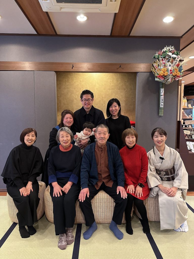 お父様喜寿のお祝いとYちゃん1歳の誕生日に❤️ メインイメージ画像