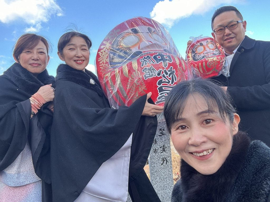 北向観音様で　今年もだるまを買ってきました！ メインイメージ画像
