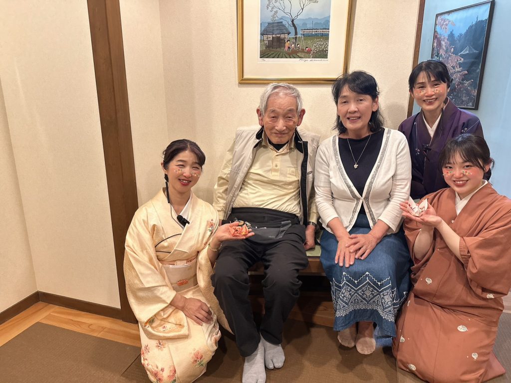 御年９５歳お父さん 手先が素晴らしく器用でビックリ！！ メインイメージ画像