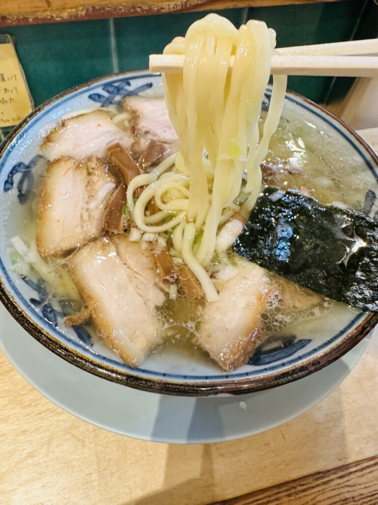 偶然見つけたミシュラン　ビブグルマン　新橋はるちゃんラーメン　行って来ました！ メインイメージ画像